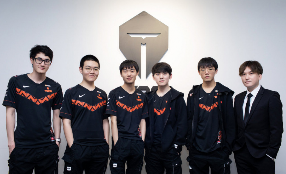 竞技宝-包含德罗巴遭遇十二连败，TES教练面临压力！的词条